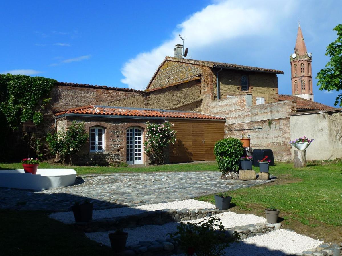 Logis Hotel L'Arche De Noe Екстер'єр фото