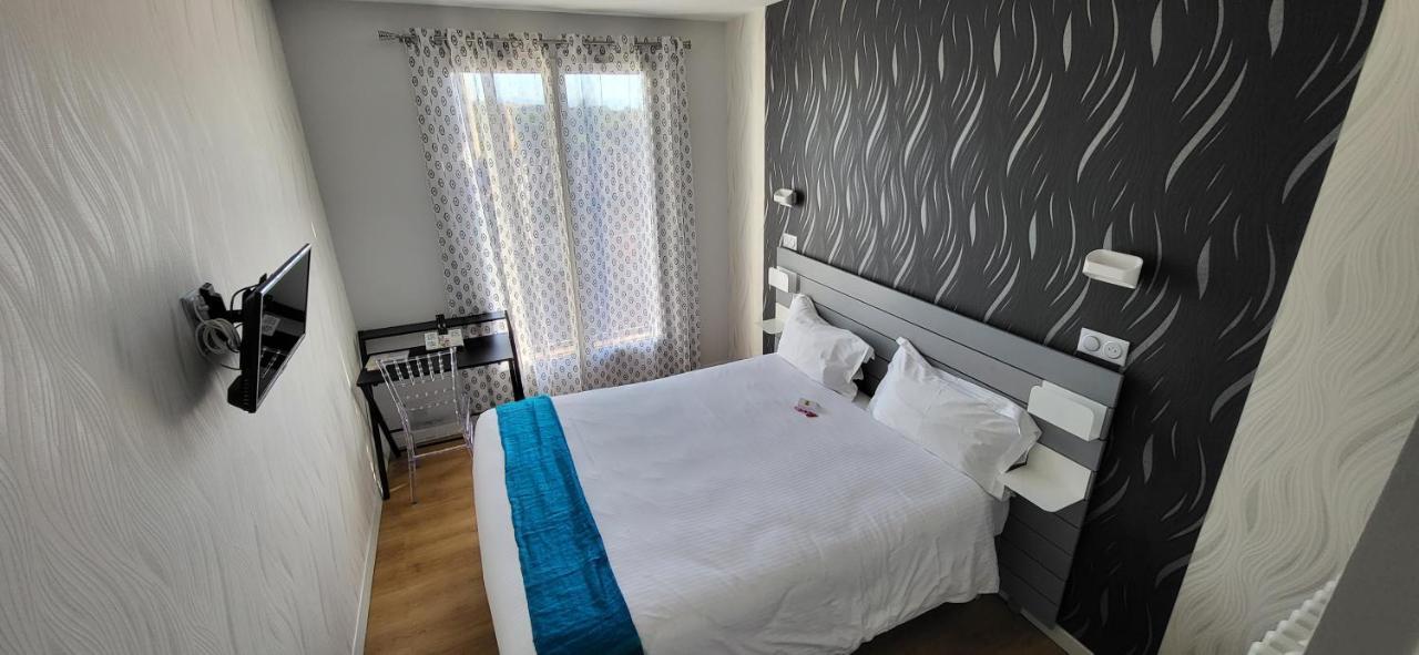 Logis Hotel L'Arche De Noe Екстер'єр фото