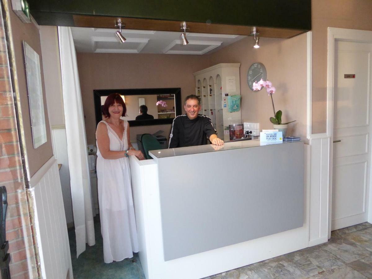 Logis Hotel L'Arche De Noe Екстер'єр фото